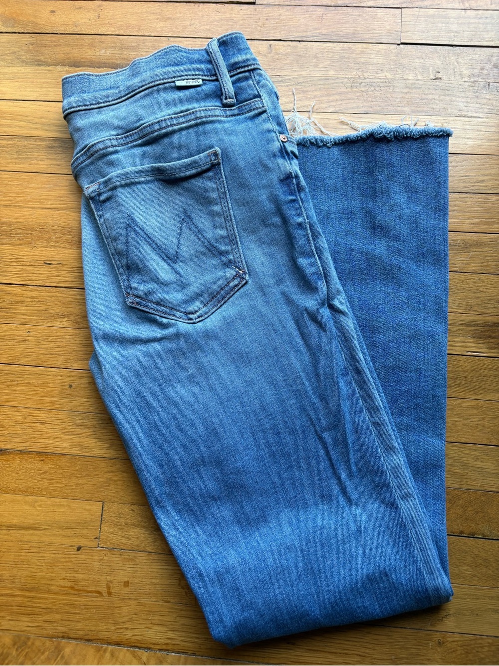 MOTHER The Weekender Flare Denim Jeans with Frayed Hem Size 29